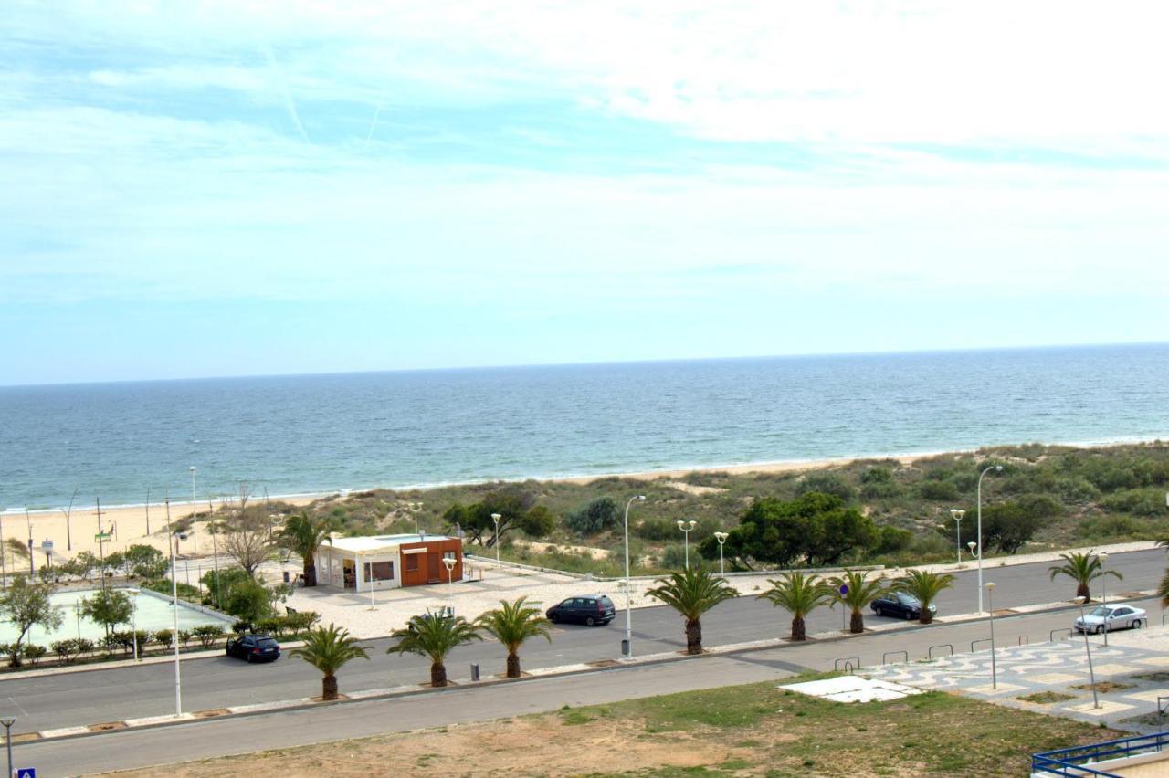 דירות T1 Com Vista Mar Na Praia De מונטה גורדו מראה חיצוני תמונה